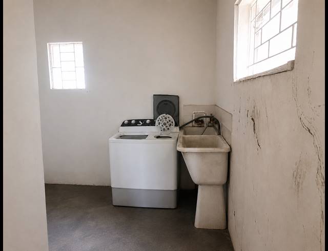 3 BEDROOM HOUSE FOR SALE IN VANDERBIJLPARK CE 3